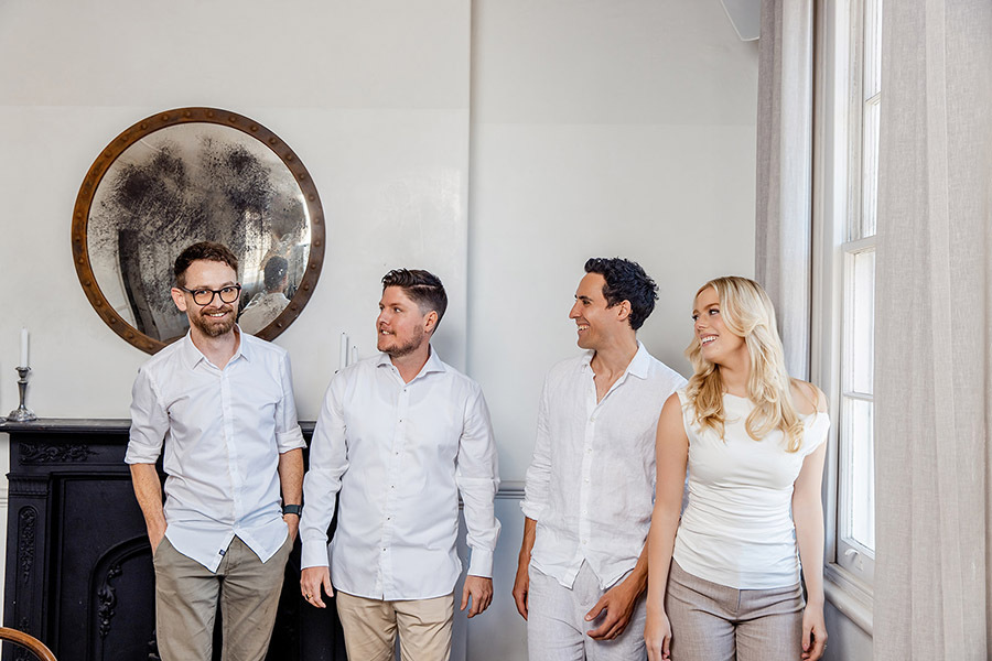 about-page-seedli-team-walking-together-900x600 edited